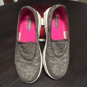 Ladies Go Walk Sketchers